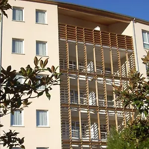4 Pers. Dans Résidence Hôtelière Appartement Lourdes